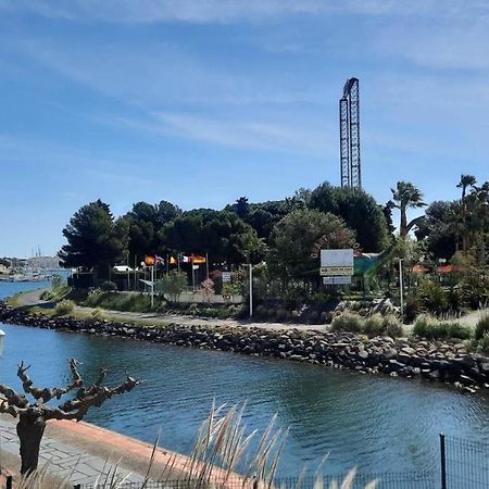 Appartement Situe Au Cap D'Agde Proche Plage Eksteriør billede