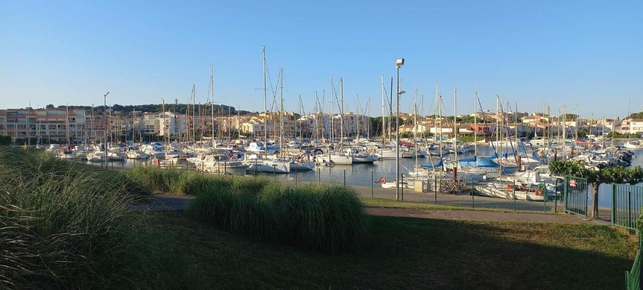 Appartement Situe Au Cap D'Agde Proche Plage Eksteriør billede